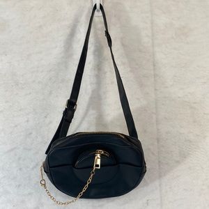 Small Black Shoulder Bag With Coin Purse